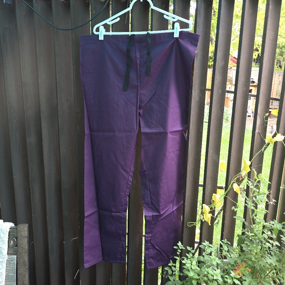 Fashion Seal Healthcare size medium
